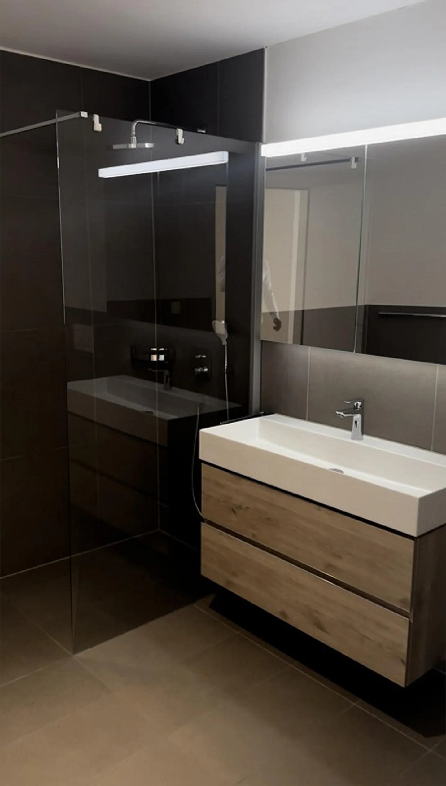 Appartement moderne de 4,5 pièces avec balcon à Perlen - Photo 5 sur 11