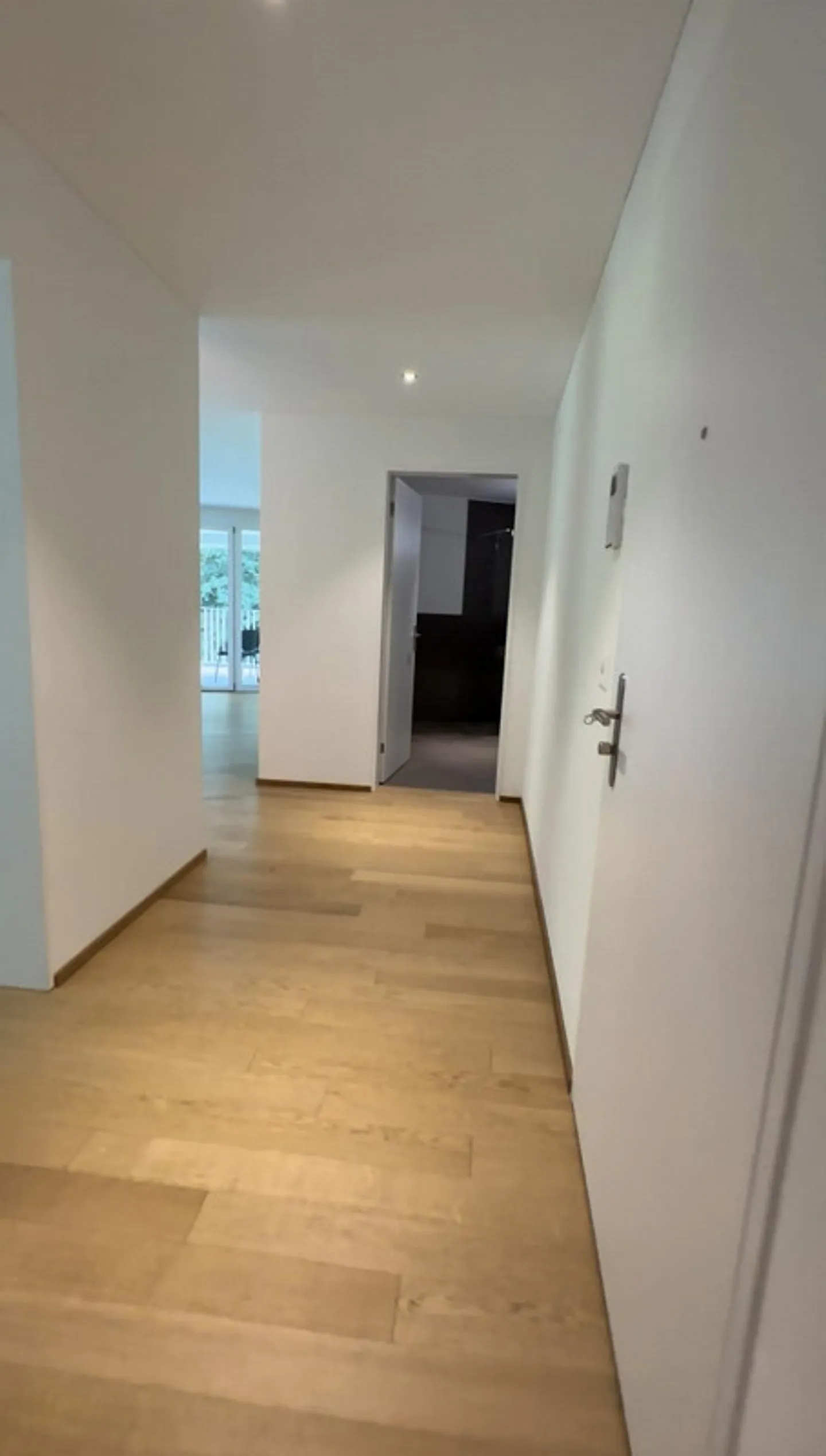 Appartement moderne de 4,5 pièces avec balcon à Perlen - Photo 8 sur 11