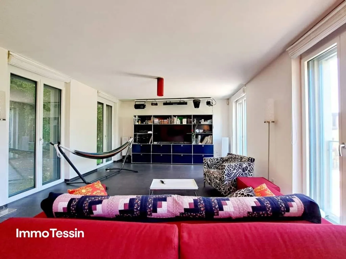 New and spacious Minergie architect villa with garden and W... - Photo 6 of 13