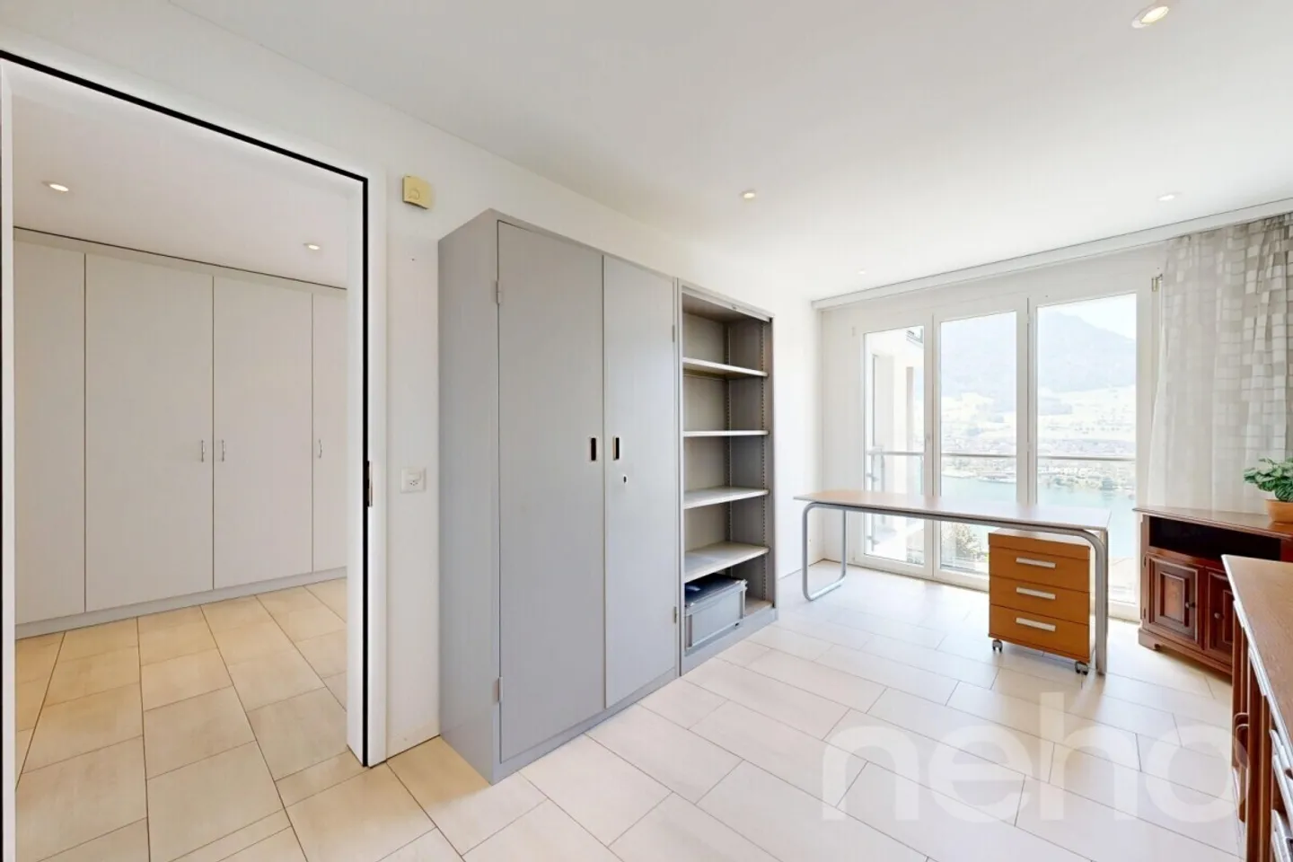 Appartamento con Terrazza e Vista Lago Esclusivo - Foto 11 di 12