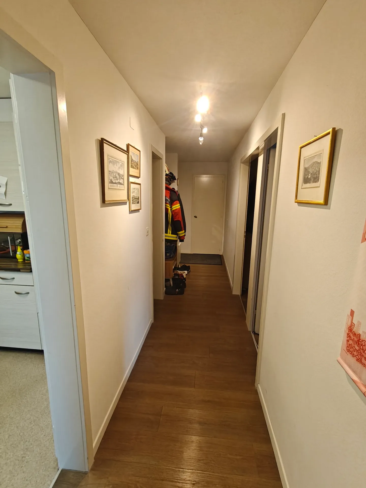 APPARTEMENT 2½ PIÈCES À FISLISBACH (AG), MEUBLÉ, TEMPORAIRE - Photo 7 sur 10