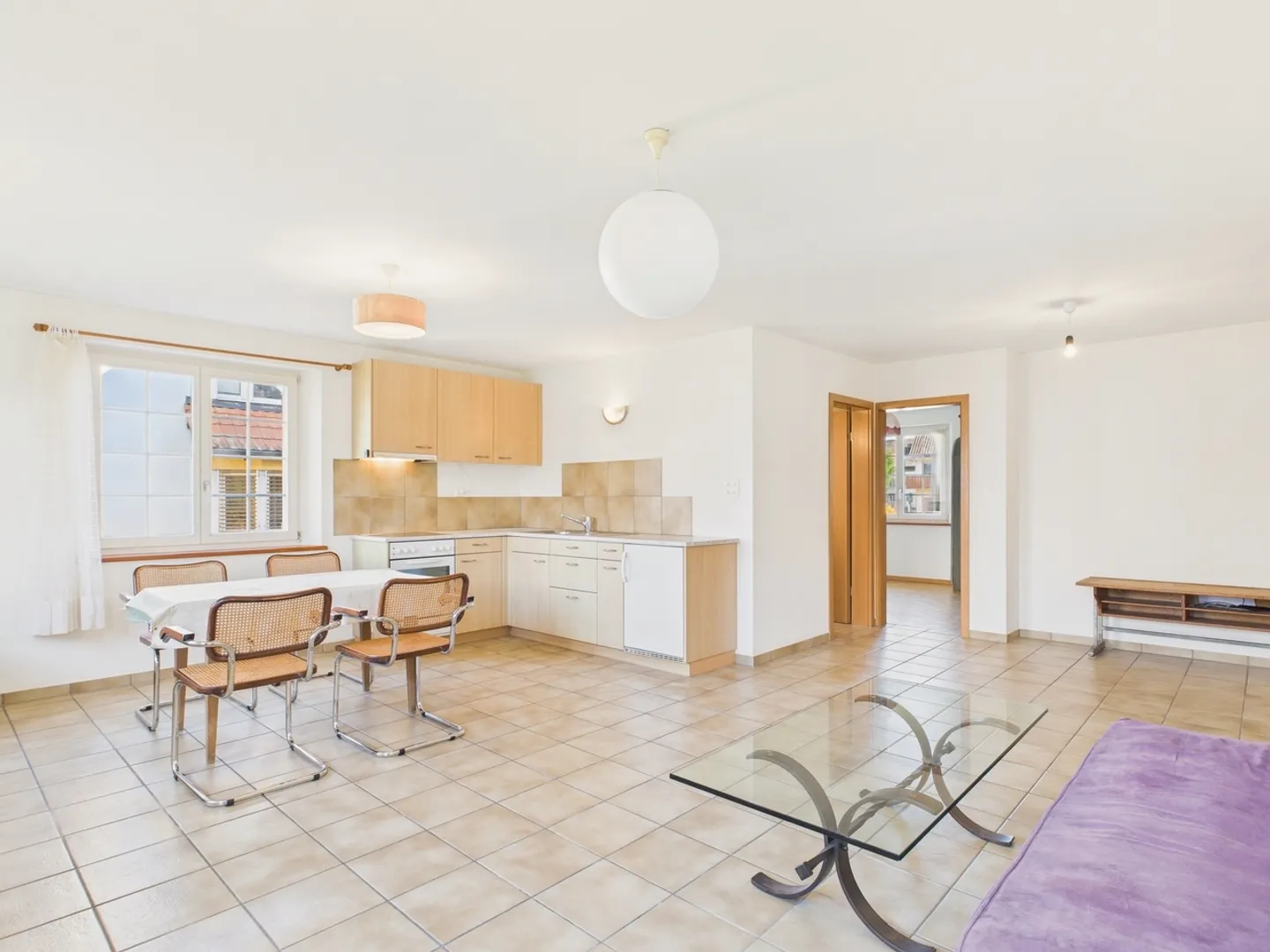 Appartamento 3 camere a prezzi accessibili in una posizione tranquilla vicino al ruscello a Brislach - Foto 5 di 12