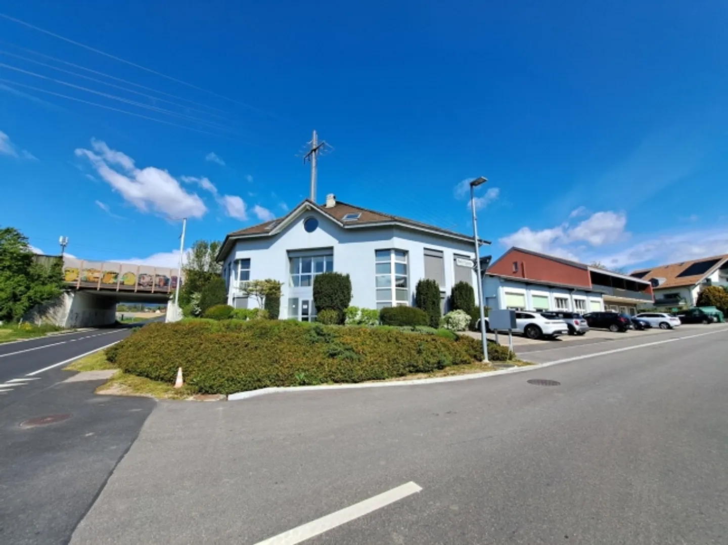 Commercial spaces for rent 2 minutes from Nyon - Photo 4 of 4