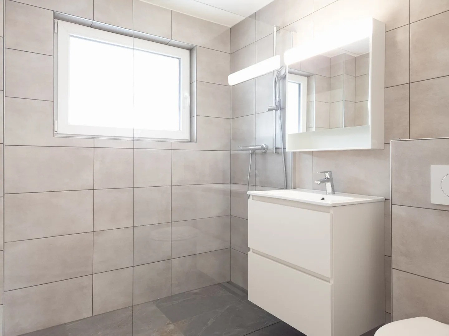 Grande villa completamente ristrutturata di 7,5 locali - Foto 10 di 13
