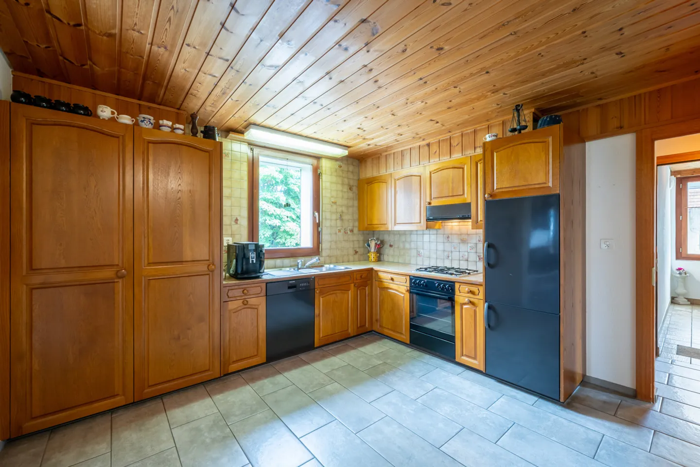 Charmant appartement 4.5 pièces - Photo 3 sur 12