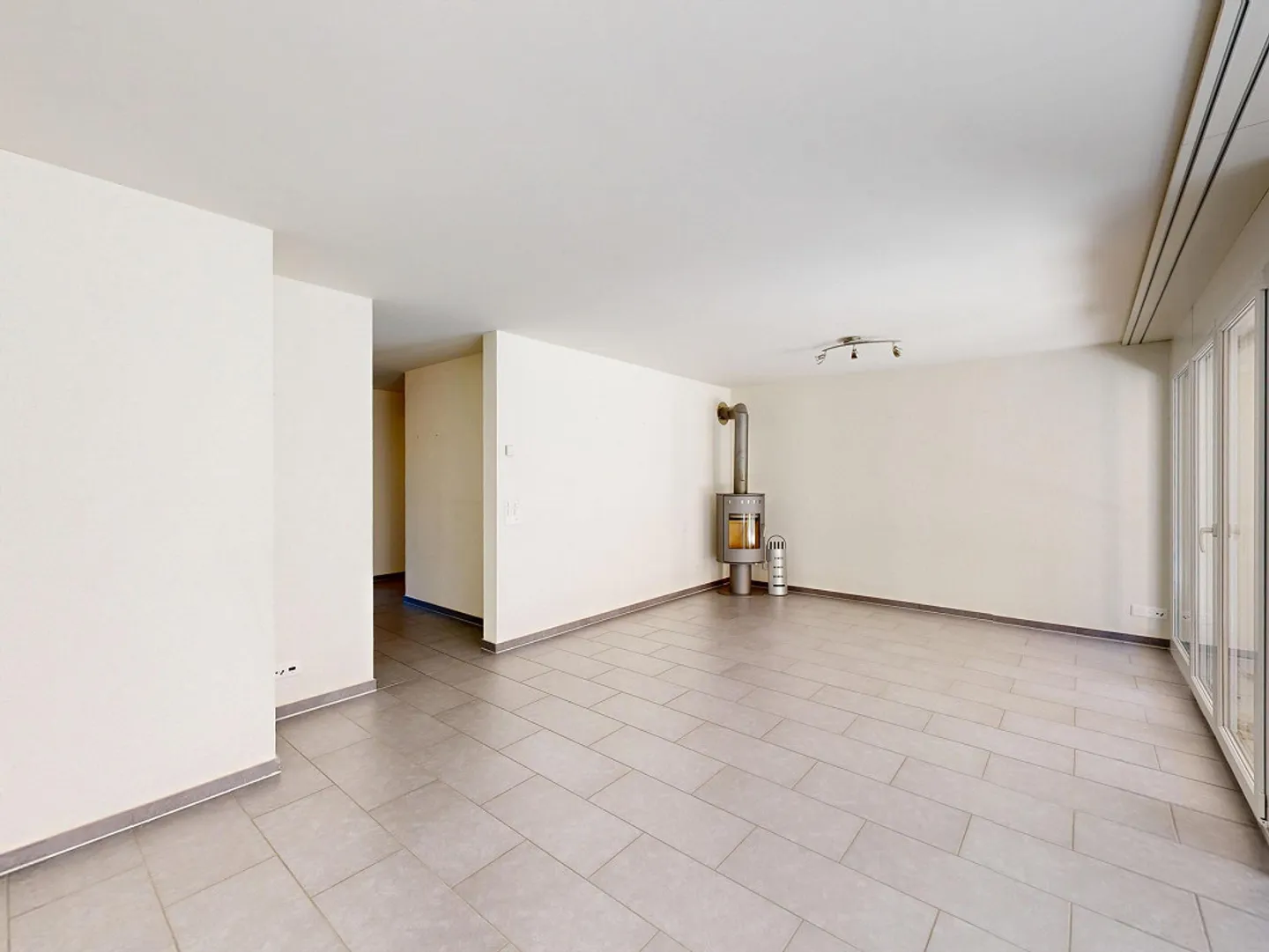 Appartement de jardin 4.5 pièces en emplacement central - Photo 6 sur 14