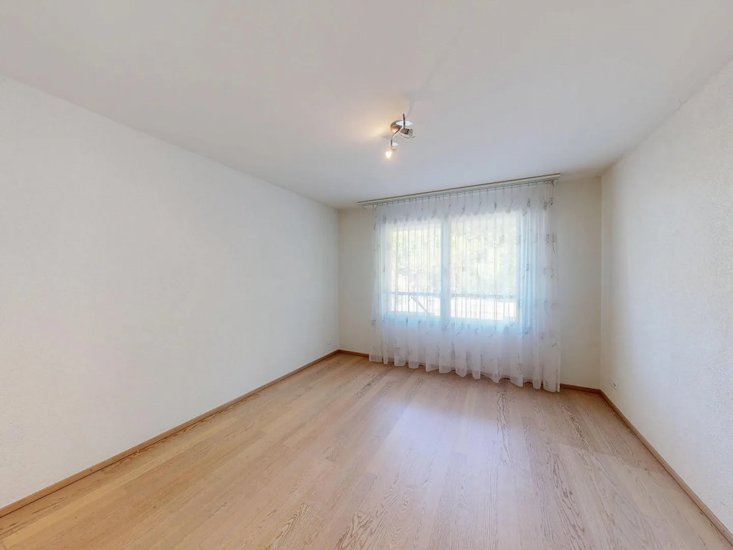 Appartement de jardin 4.5 pièces en emplacement central - Photo 9 sur 14