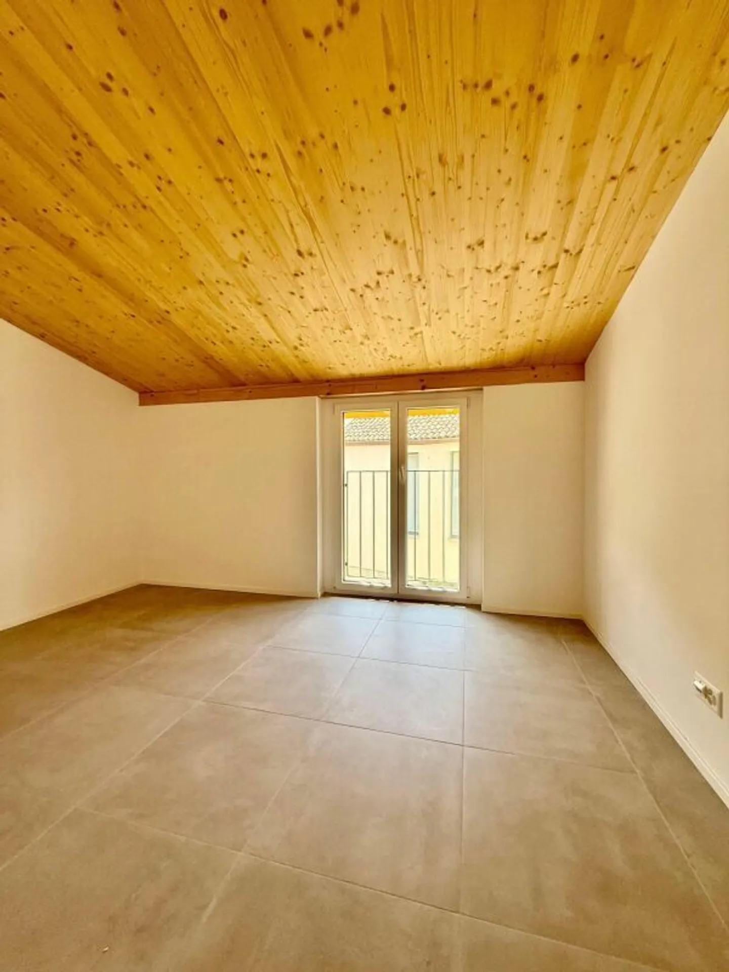 Wohnung mieten - Foto 3 von 10