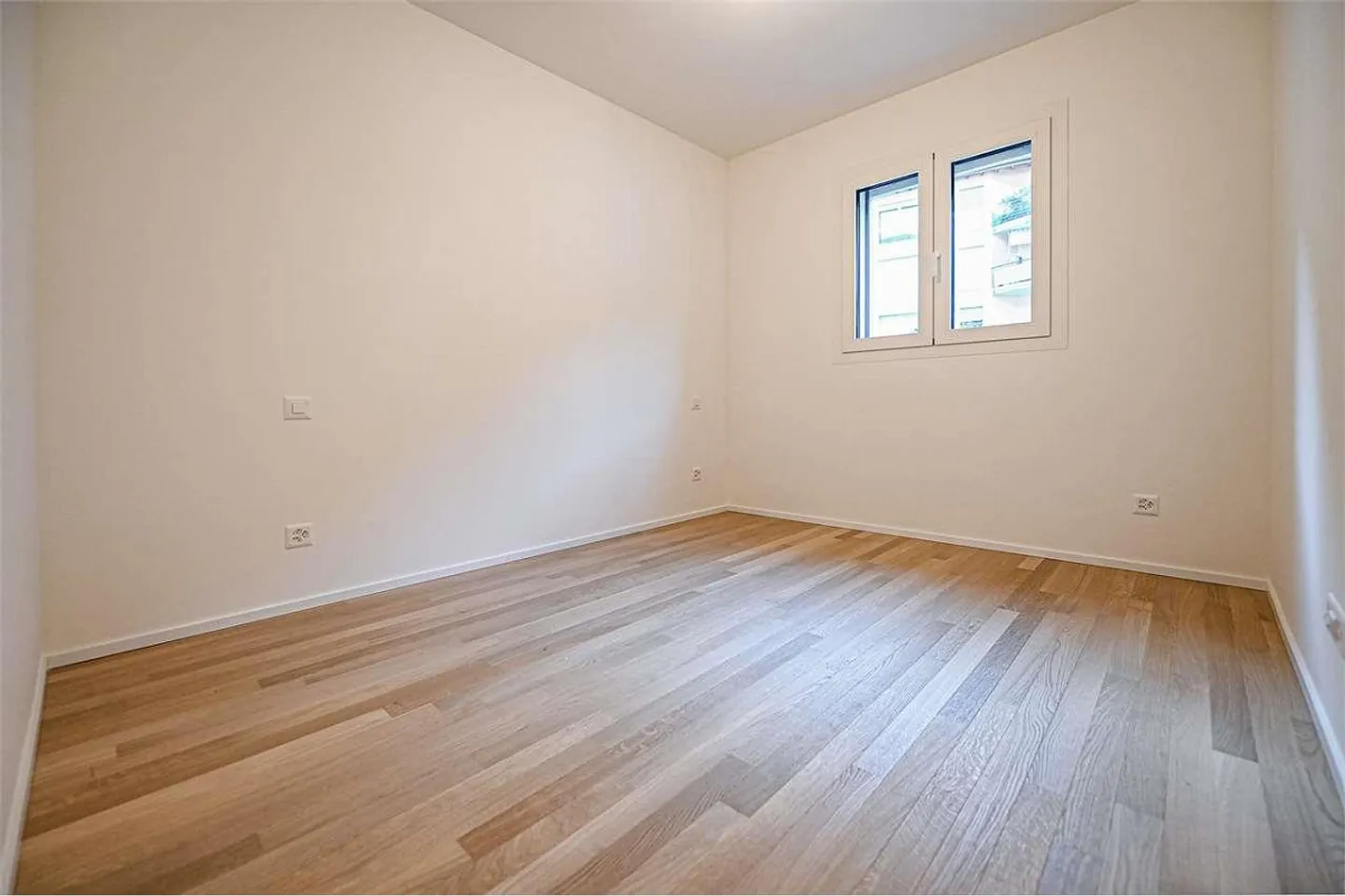 BARBENGO - Prestigeträchtige Penthouse in einer eleganten Residenz - Foto 6 von 10