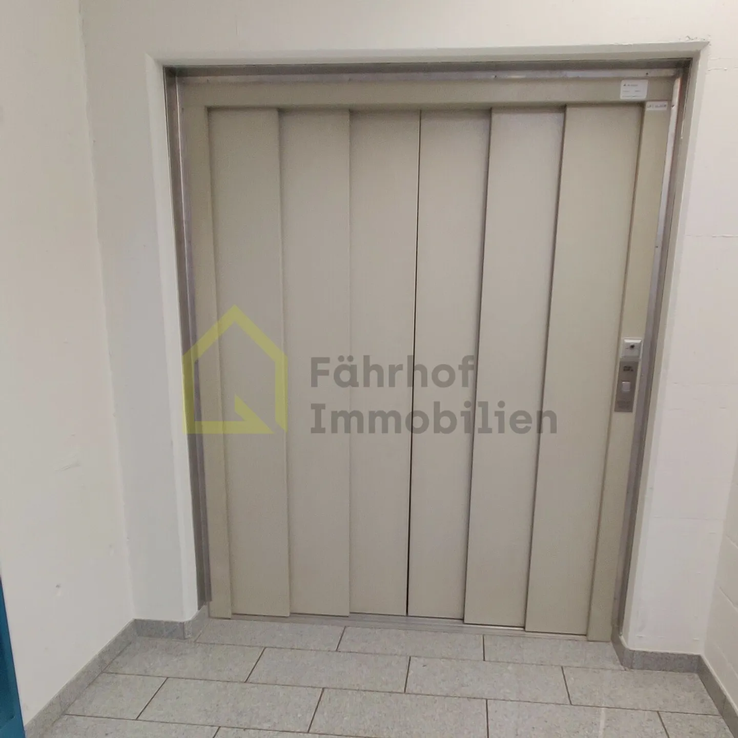 Büroraum 48 m2 nähe Autobahnkreuz per sofort zu vermieten  - Foto 6 von 7