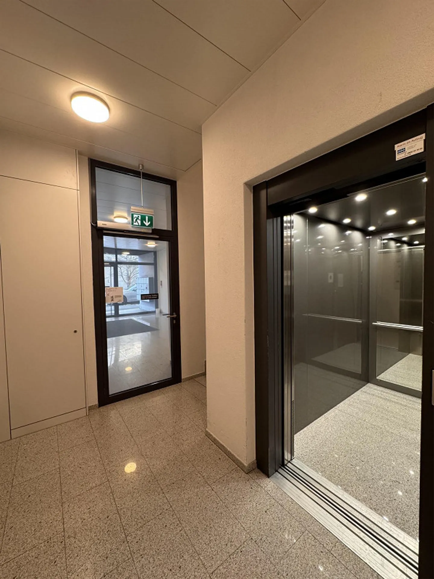 Magazzino in posizione perfetta in affitto - Foto 1 di 4