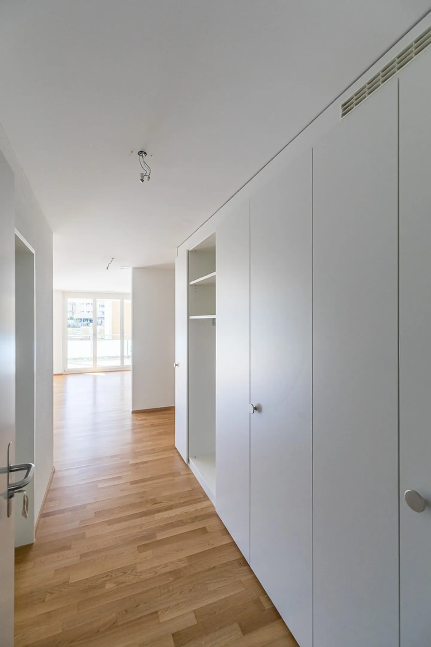 GEMÜTLICHES WOHNEN IM ERDEGSCHOSS - Foto 6 von 9