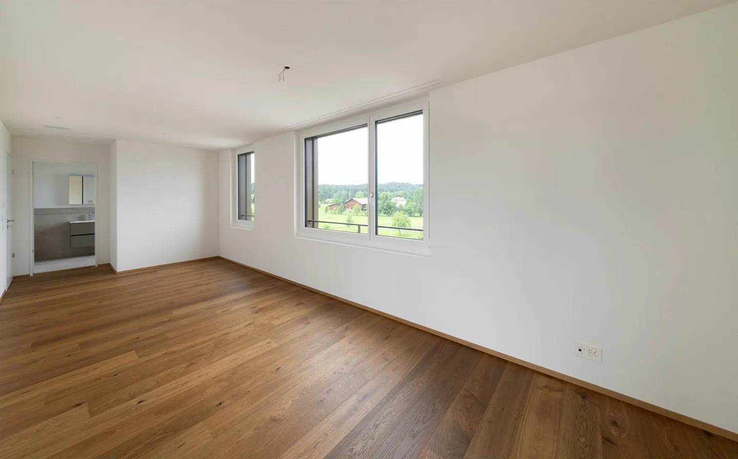 Appartamento moderno attrezzato con 5,5 stanze - Foto 8 di 11