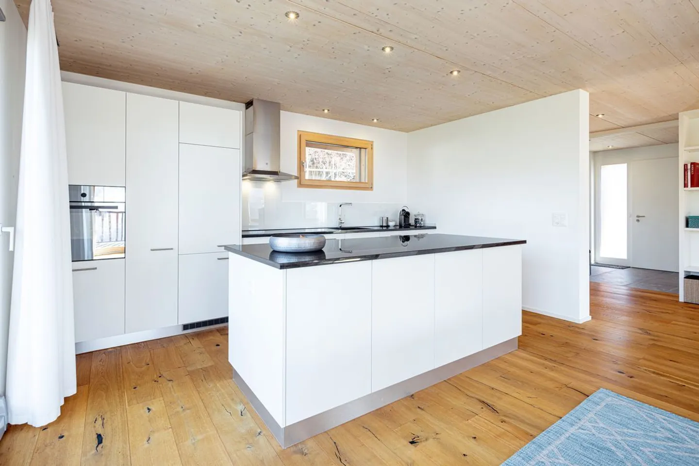 Attractive 3.5 Room Maisonette Apartment - Photo 3 of 13
