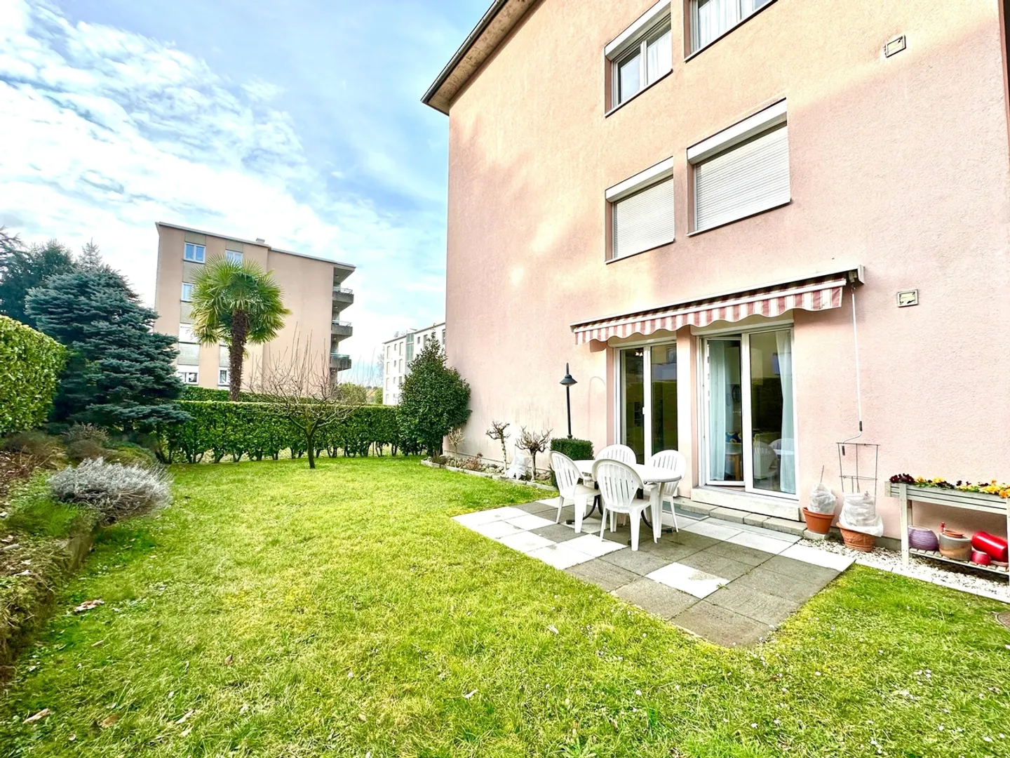 Appartamento luminoso di 4,5 stanze a Pregassona con giardino - Foto 8 di 11