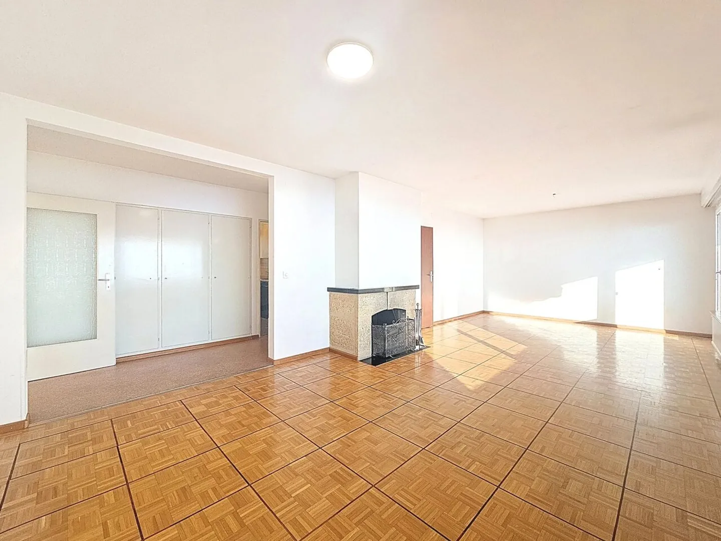 Appartamento in vendita - Foto 4 di 10