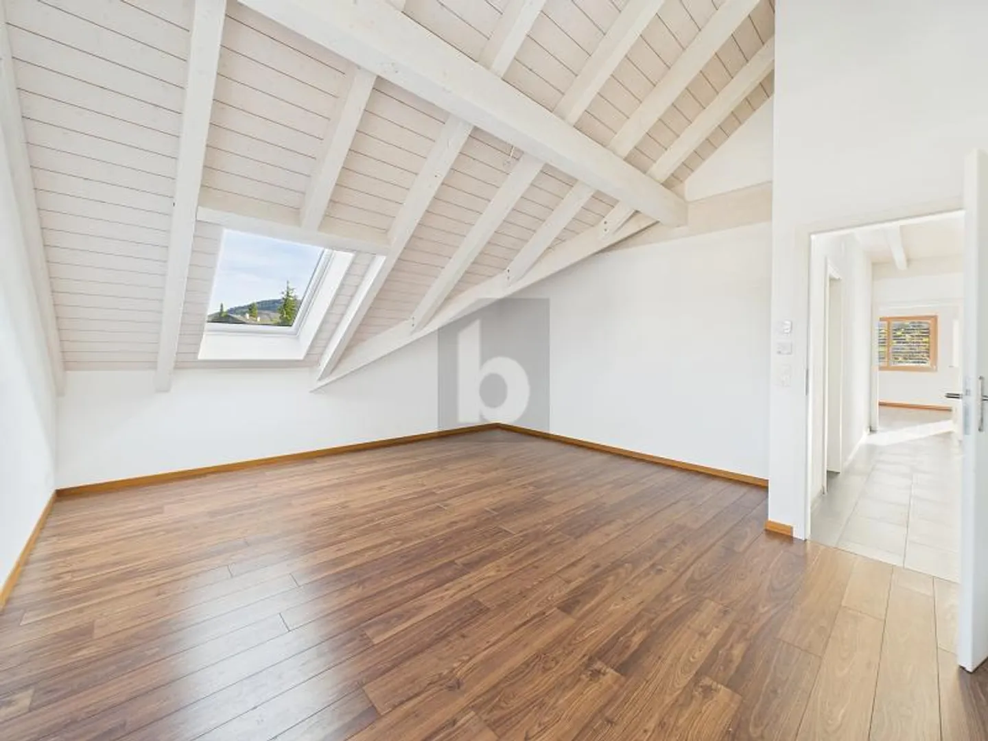 Dernier étage 4.5 pièces - Photo 5 sur 6