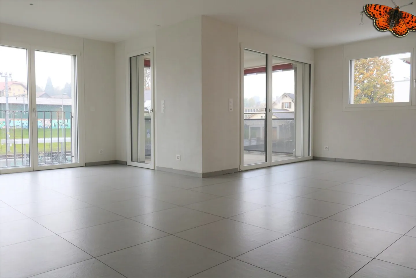 4 ½ ROOMS - Close to all amenities - Photo 3 of 11