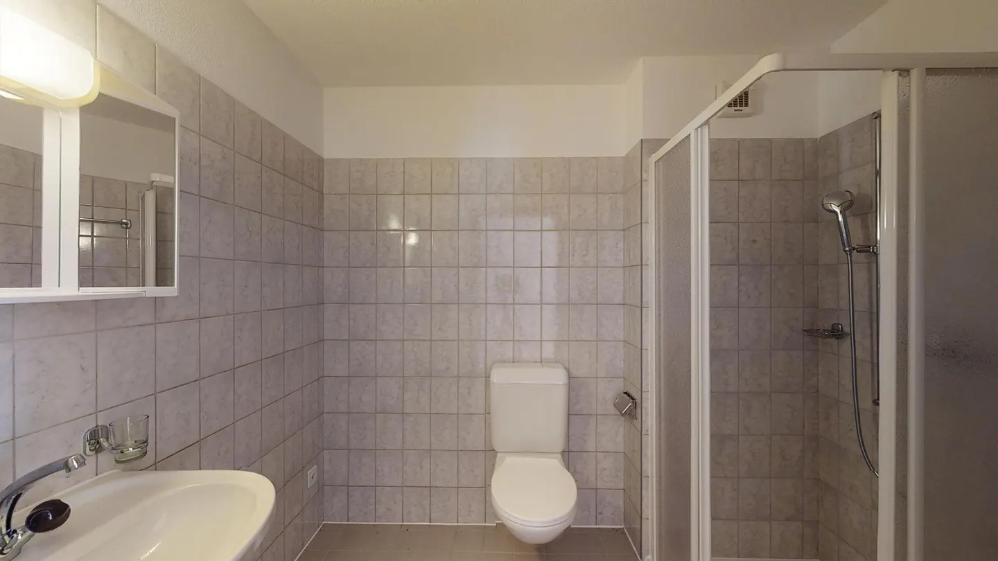 Appartamento spazioso con parcheggio gratuito - Foto 7 di 7
