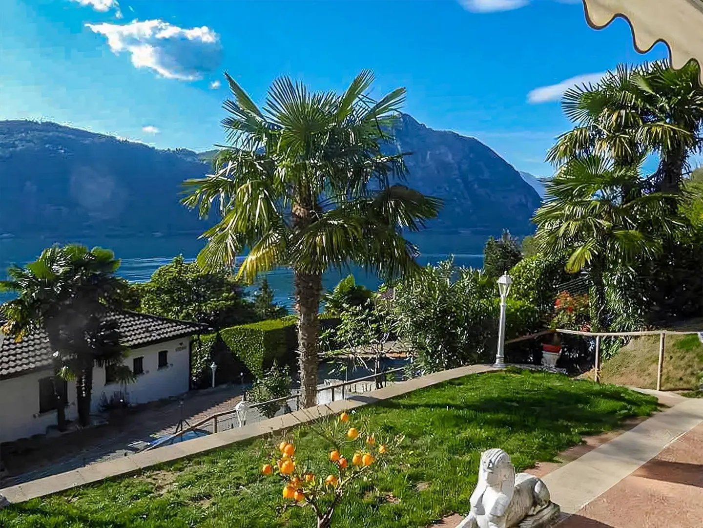 Villa in casa a schiera con bella vista sul lago a Bissone - Foto 8 di 10