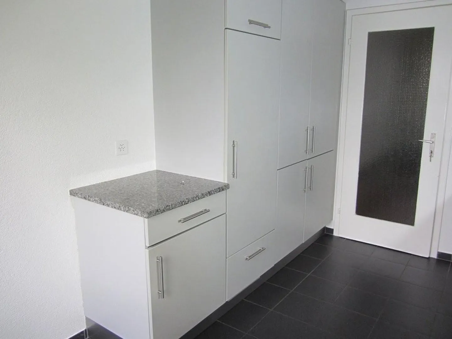 Appartamento attraente con 3 stanze e ampio balcone - Foto 7 di 10