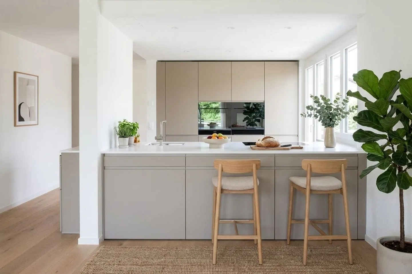 Living with a View. Spacious, Exclusive and Completely Renovated - Photo 3 of 8