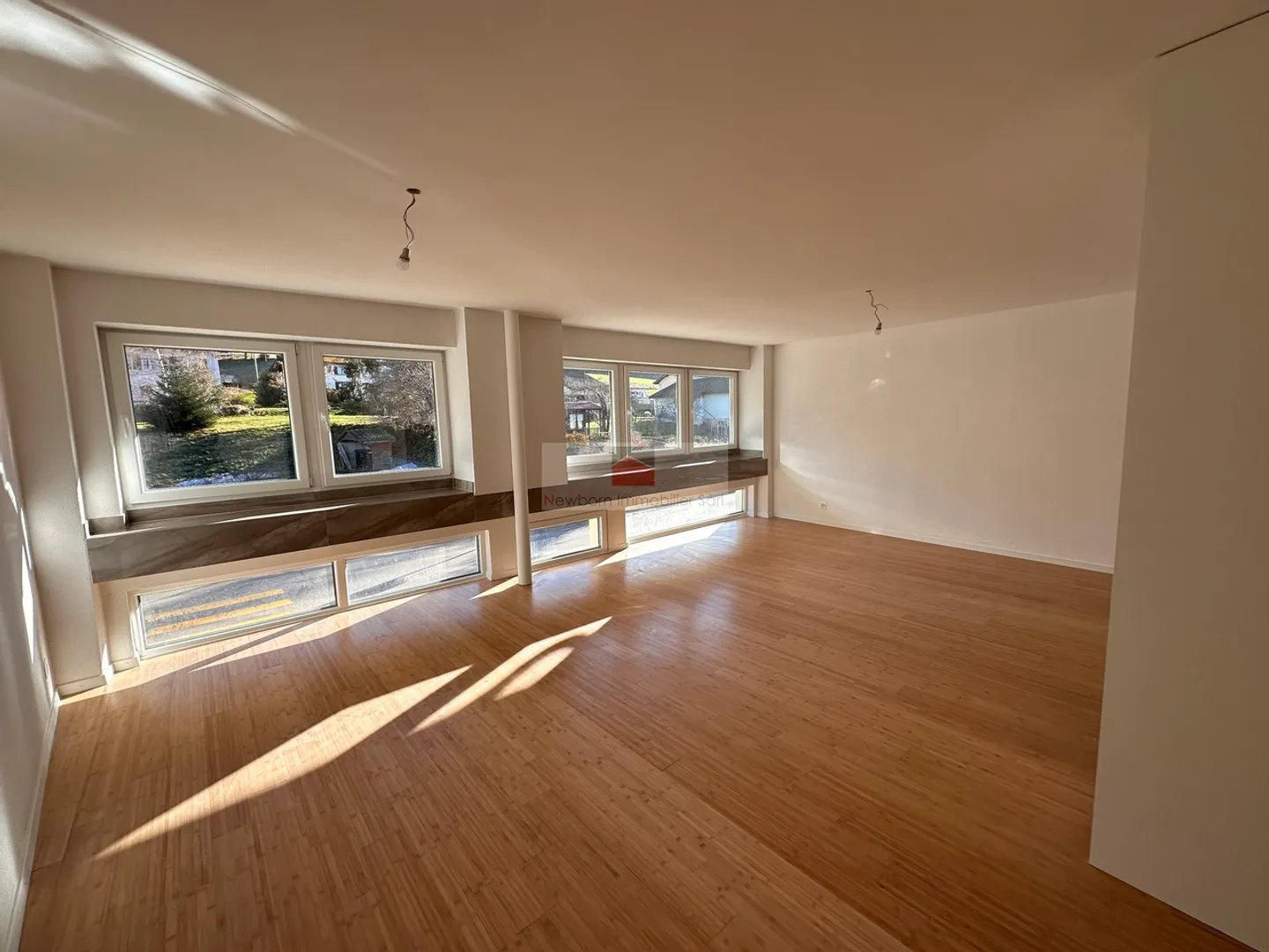 Studio moderne au bord du Lac - Photo 1 sur 4