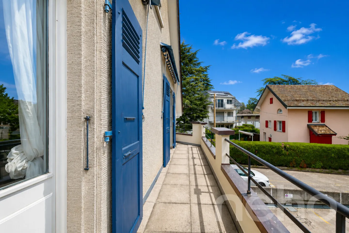 Appartement 5 pièces sur trois niveaux avec 150 m² à aménager, sous-sol aménagé - Photo 8 sur 12