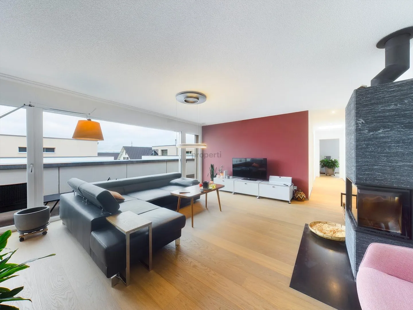 Spacious penthouse apartment in Wangen an der Aare, Canton BE - Photo 1 of 9