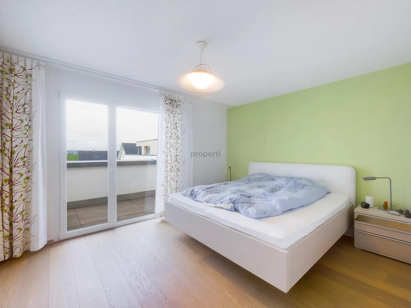 Spacious penthouse apartment in Wangen an der Aare, Canton BE - Photo 4 of 9