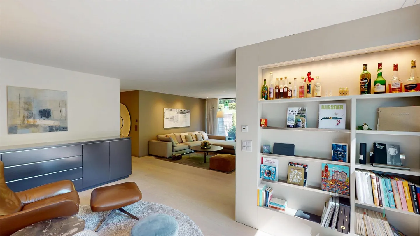 Exklusive 5.- Zi. Gartenwohnung an bester Lage von Bottmingen Luxuriöses Wohnen auf über 155 qm - Foto 7 von 14