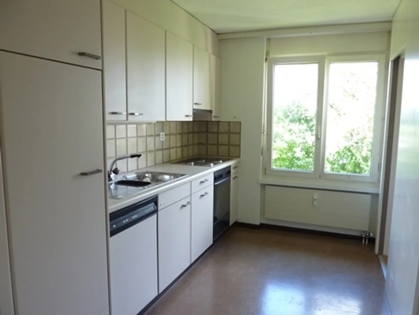 Helle Wohnung mit Garten - Foto 3 von 4
