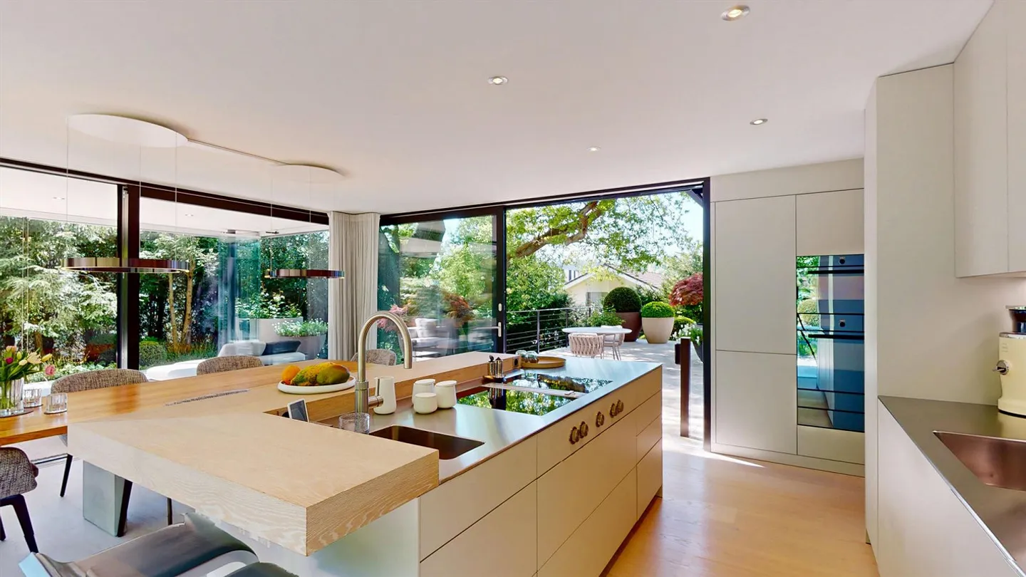 Exklusive 5.- Zi. Gartenwohnung an bester Lage von Bottmingen Luxuriöses Wohnen auf über 155 qm - Foto 8 von 14