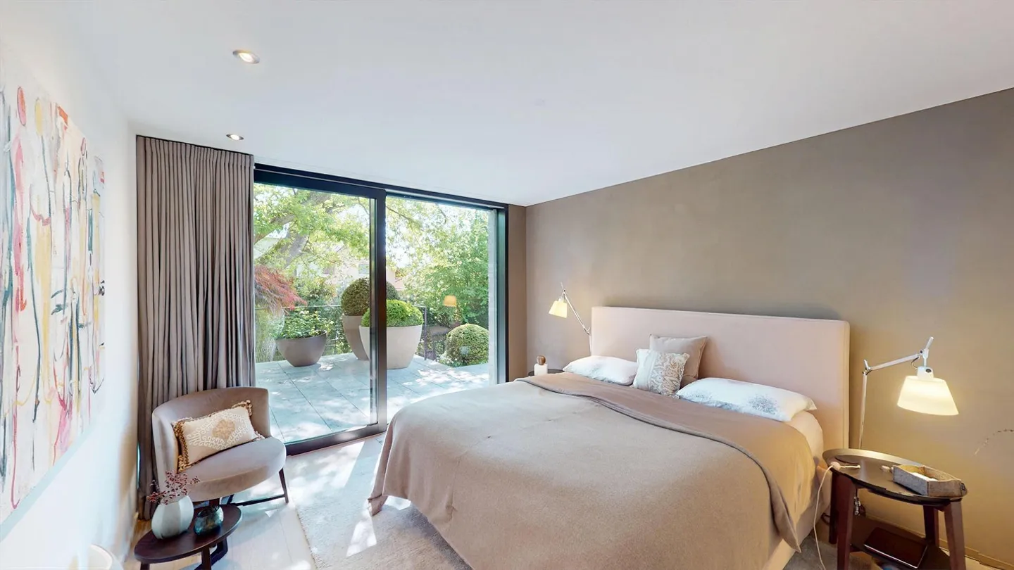 Exklusive 5.- Zi. Gartenwohnung an bester Lage von Bottmingen Luxuriöses Wohnen auf über 155 qm - Foto 12 von 14