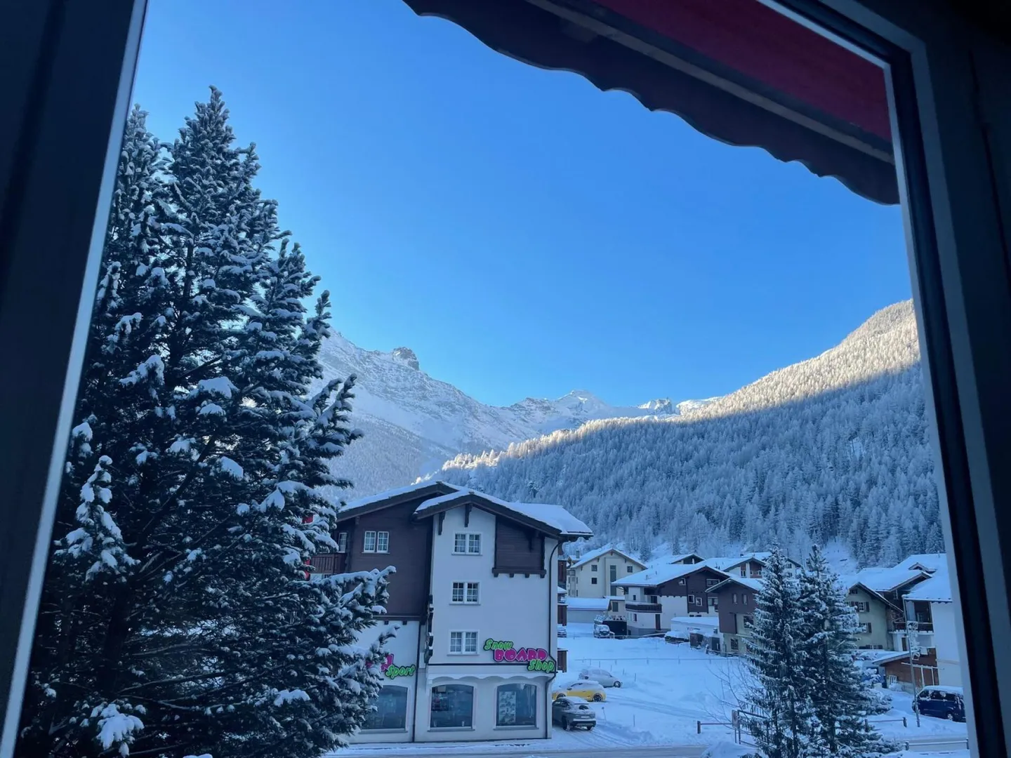 Primavera Saas-Grund nuovo appartamento attico. Benessere in casa. - Foto 13 di 24