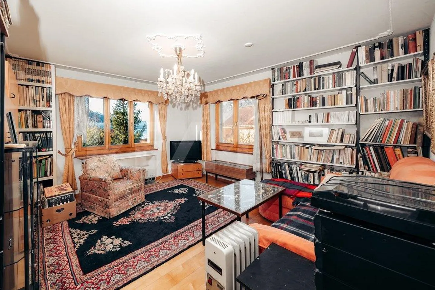 Charming Renovation Project - Photo 4 of 13