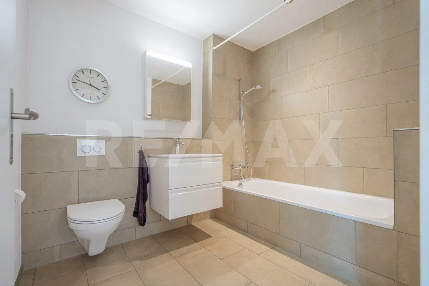 Qualité de vie au bord du lac : appartement moderne et confortable de 3½ pièces - Photo 11 sur 13