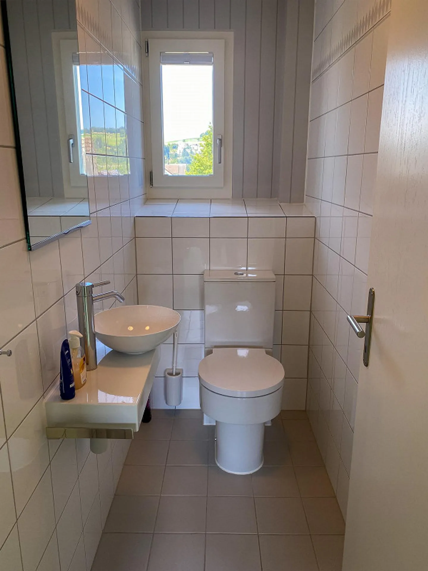 Appartement sous les combles 3½ pièces avec espace commercial dans un emplacement prisé (droit de construction) - Photo 9 sur 16