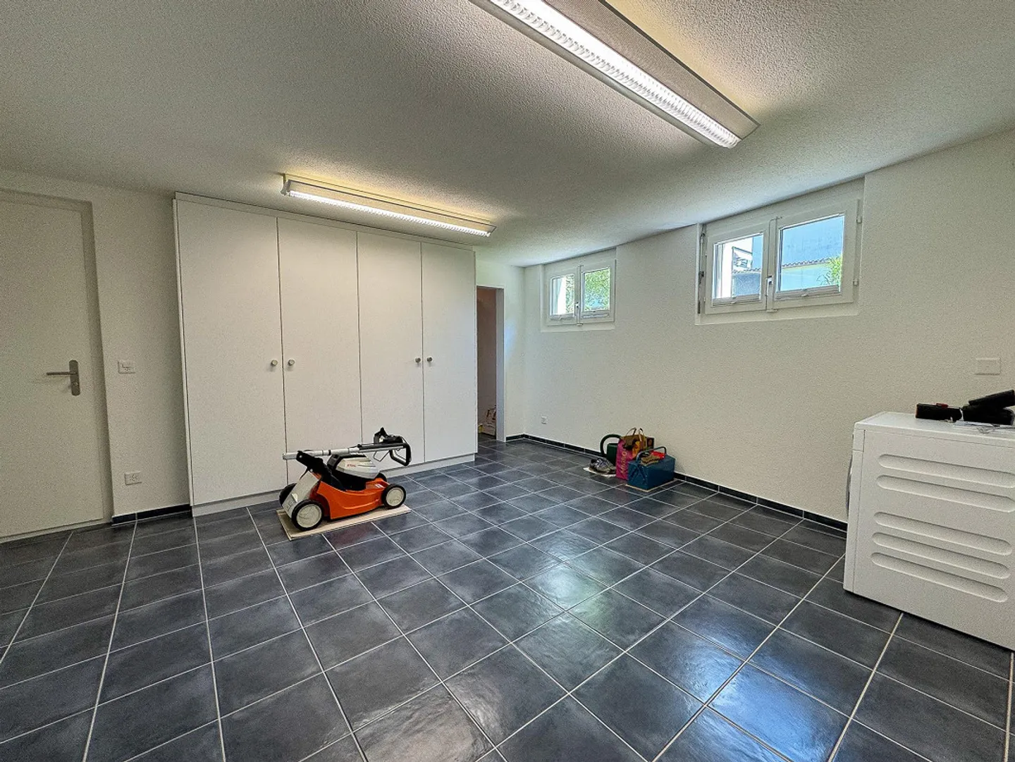 Appartement sous les combles 3½ pièces avec espace commercial dans un emplacement prisé (droit de construction) - Photo 13 sur 16
