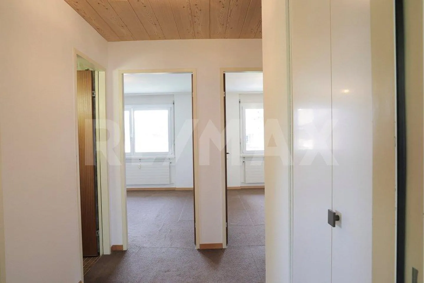 La tua casa dei sogni in una posizione tranquilla ad Allschwil - Foto 7 di 13