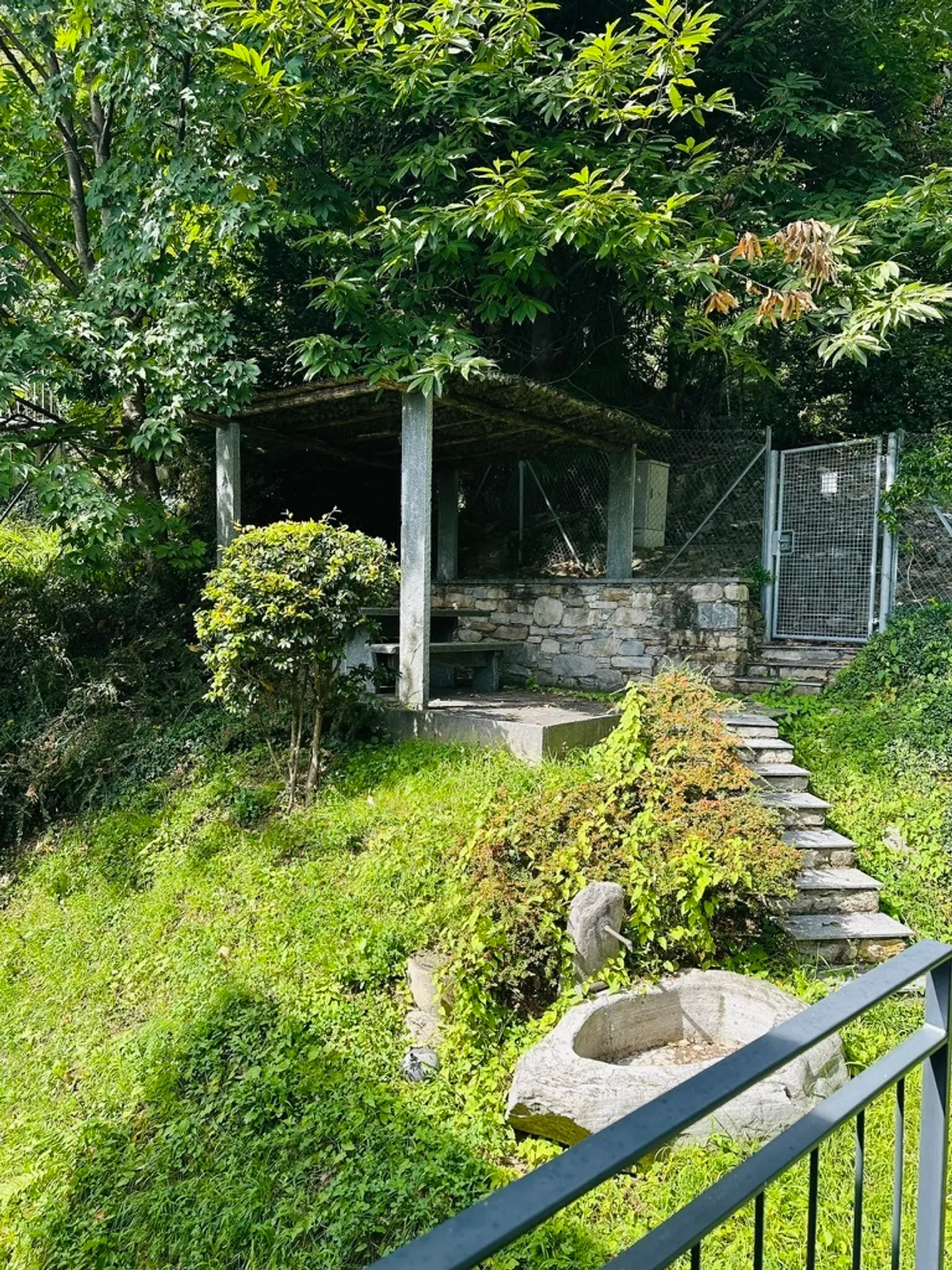 Villa avec un grand confort et vue panoramique sur le lac - Photo 22 sur 24