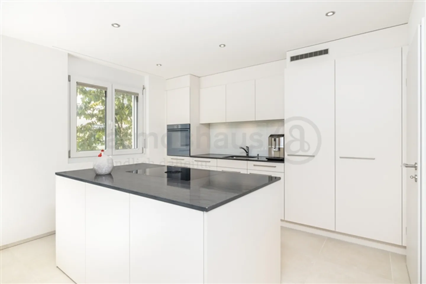 Projet de construction neuve maison individuelle avec vue dégagée et beaucoup d'espace - Photo 2 sur 8