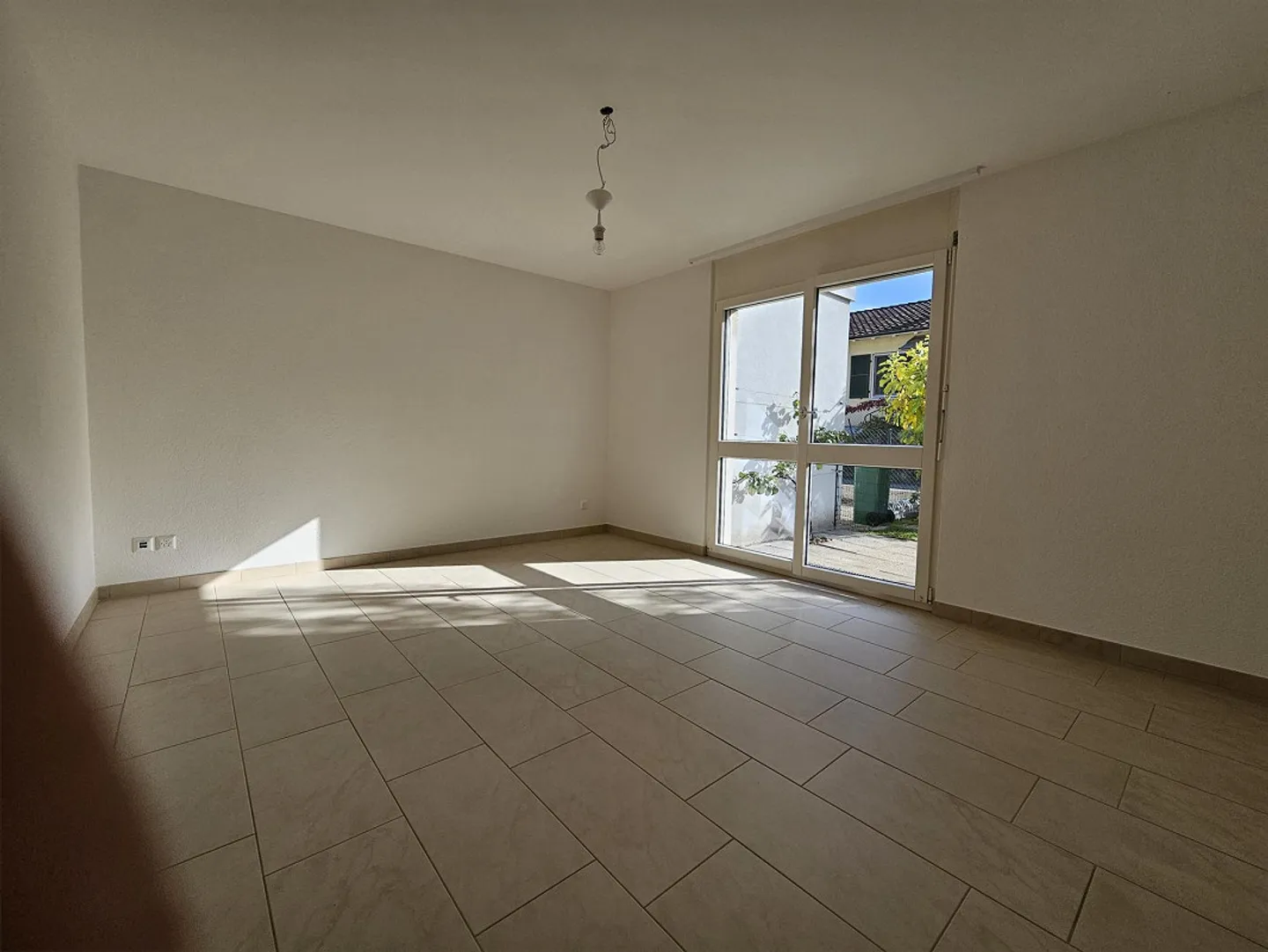 Belle et spacieuse appartement de jardin avec terrasse et garage - Photo 14 sur 22