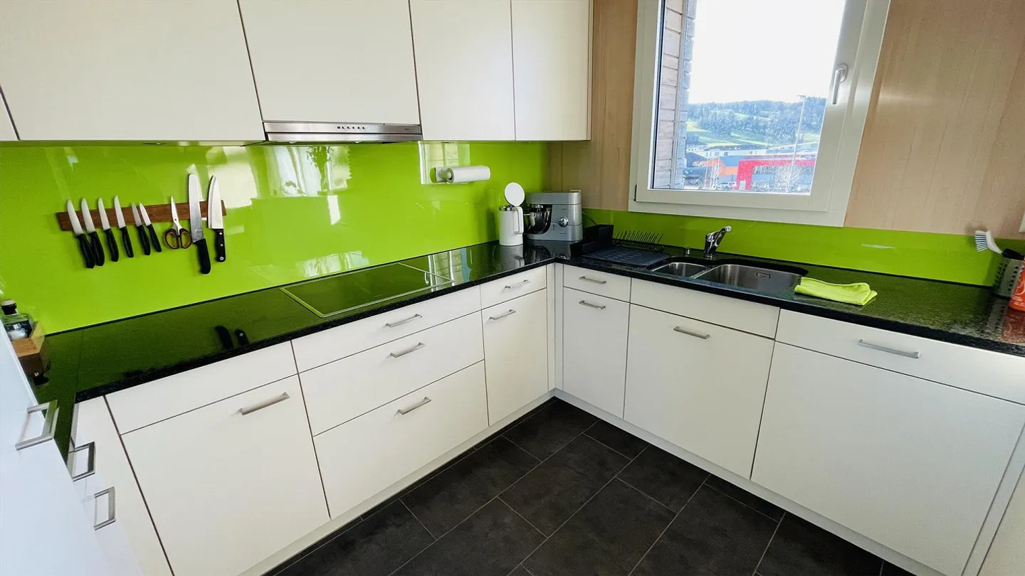 Looking for a new tenant – Bright and beautiful 4.5-room apartment from 01.12.2026 - Photo 3 of 13