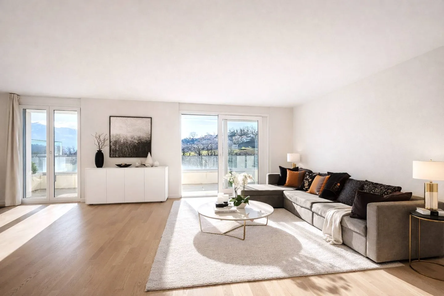 Contemporary 3.5-room apartment with stunning views - Photo 2 of 9