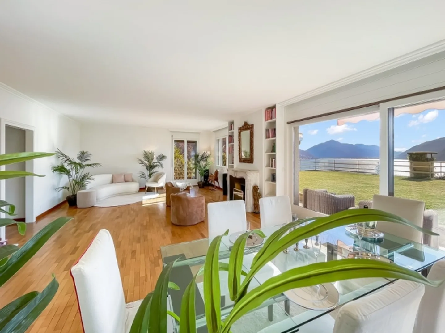 «Elegante Wohnung mit Garten mit Blick auf den See» - Foto 1 von 16