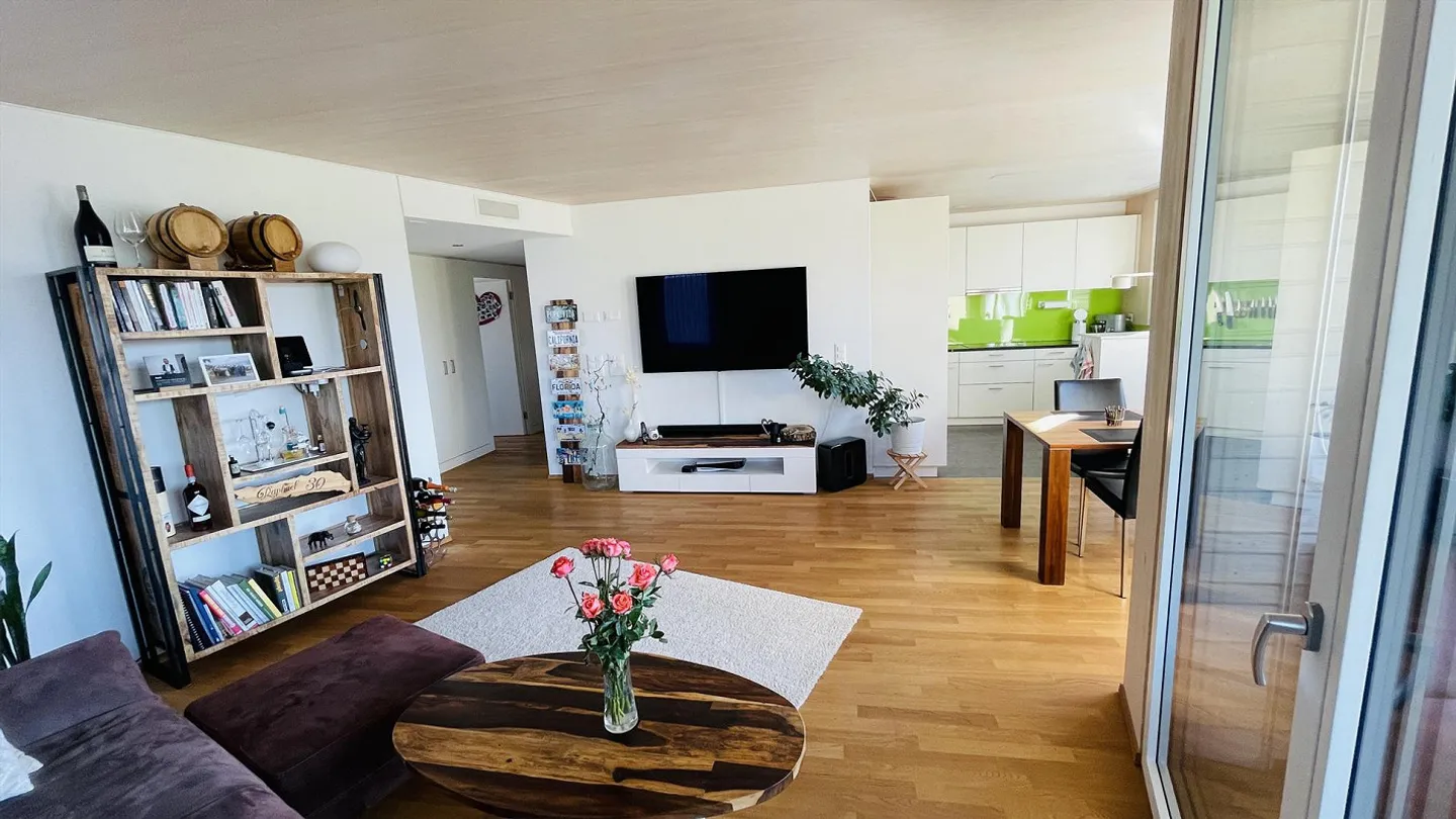 Looking for a new tenant – Bright and beautiful 4.5-room apartment from 01.12.2026 - Photo 6 of 13