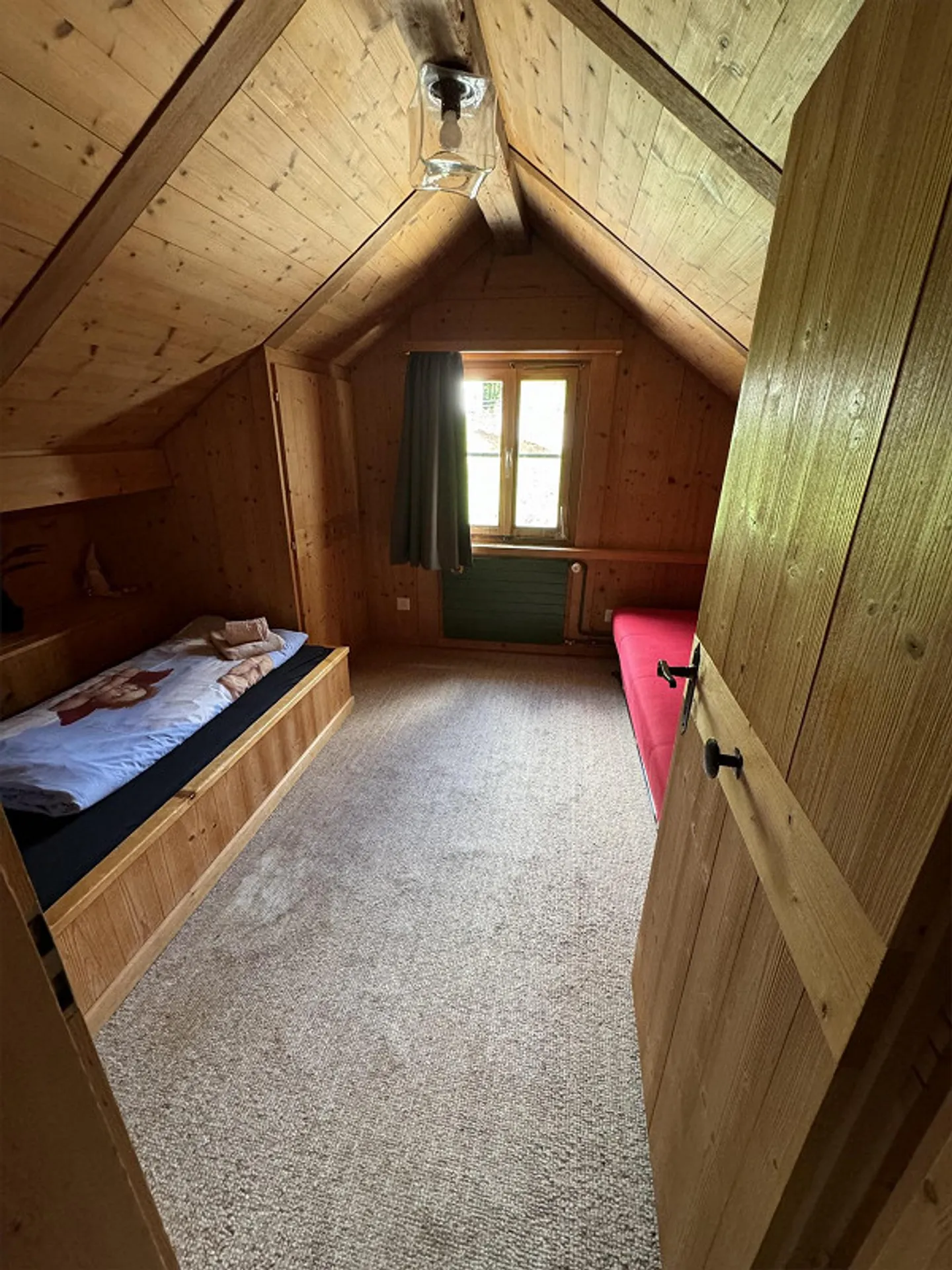 "Charmante 4.5-Zimmer-Maisonette-Wohnung mit Bergblick in Scuol " - Foto 18 von 27