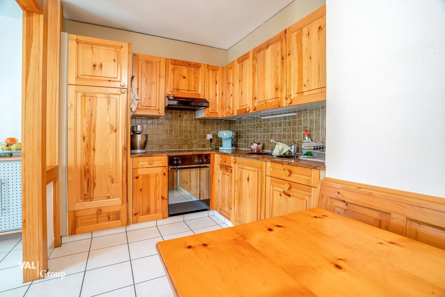 Attractive apartment with terrace and high quality of living - Photo 4 of 15