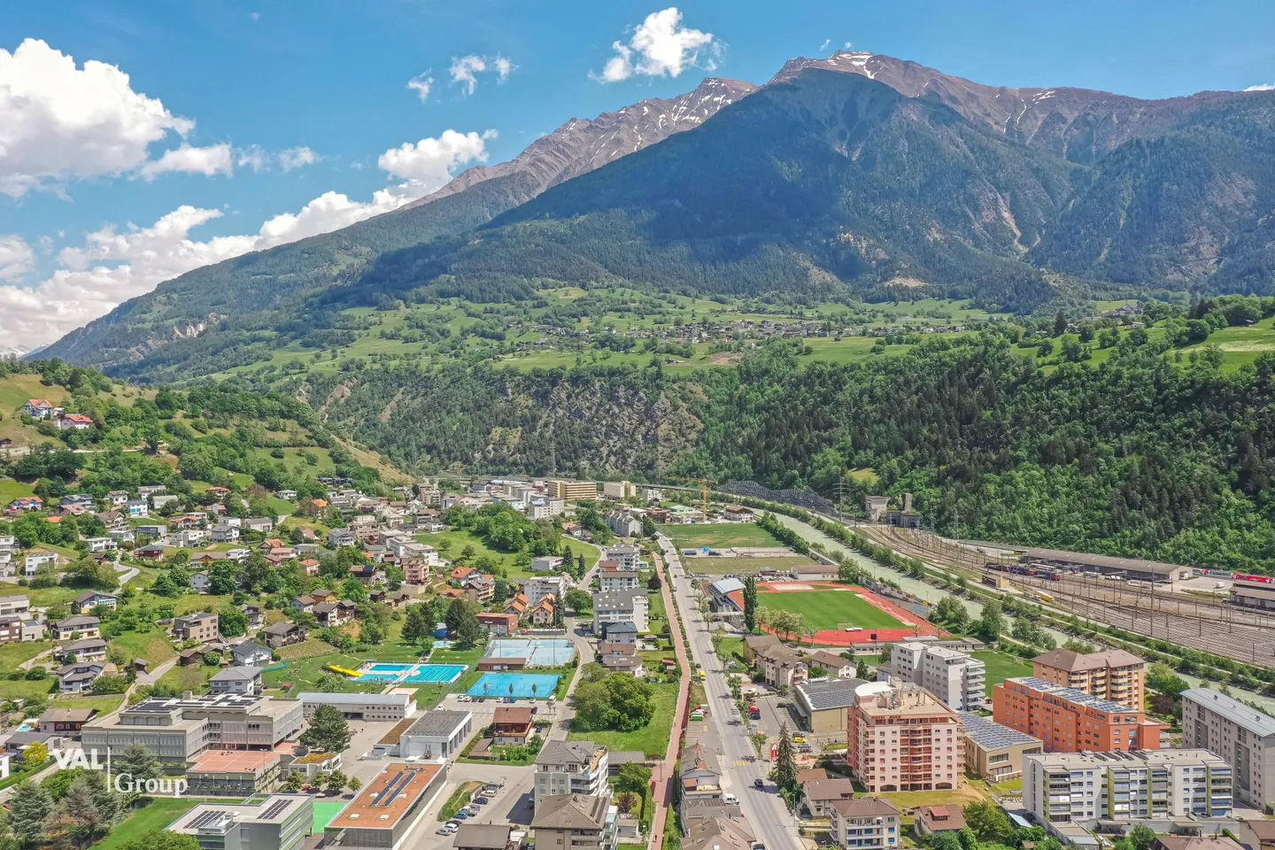 Attractive apartment with terrace and high quality of living - Photo 14 of 15